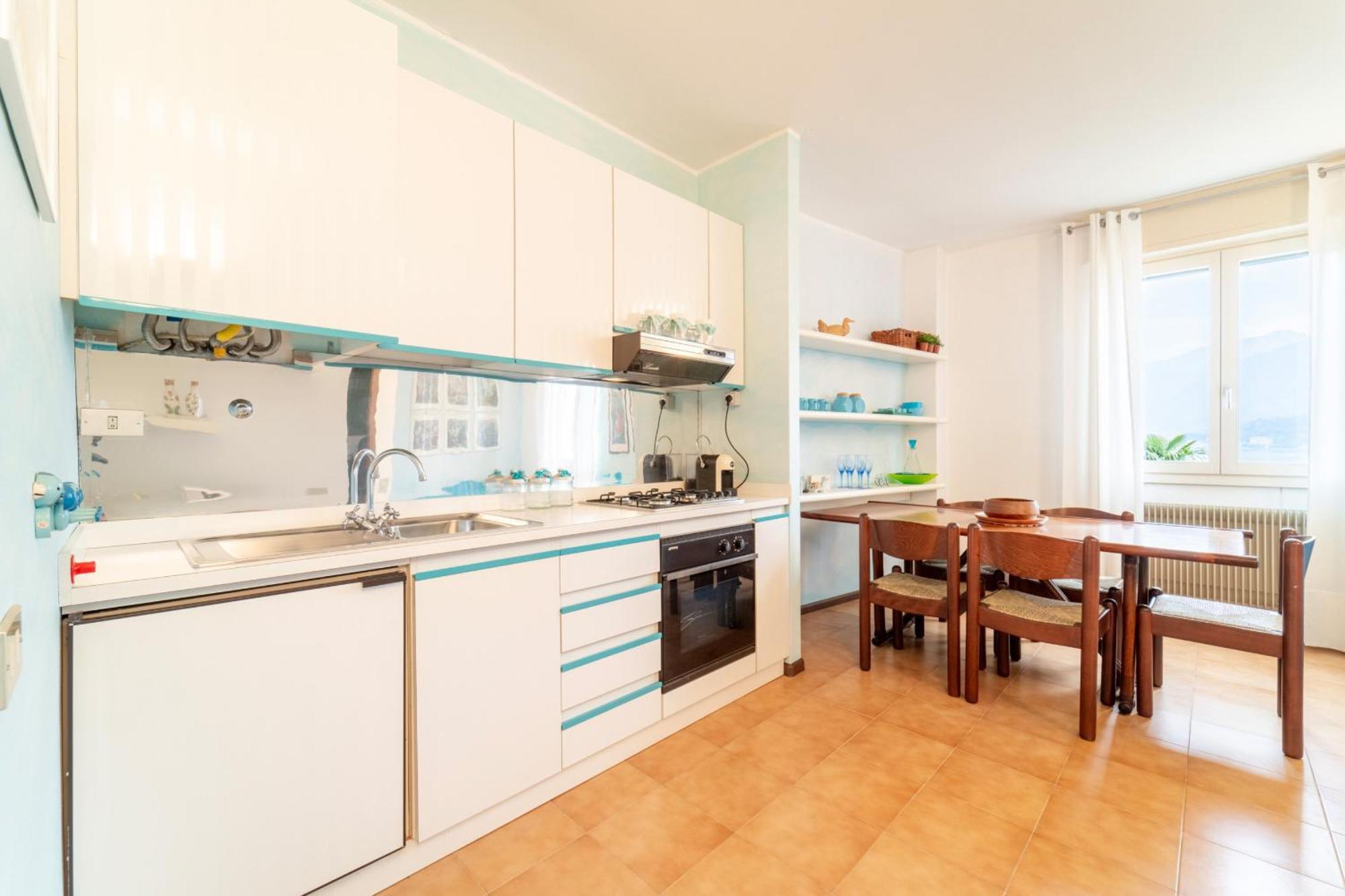 Lunas Apartment By Wonderful Italy Беладжо Екстериор снимка